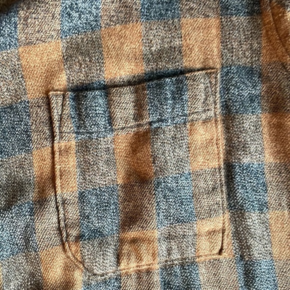 Woolrich shirt size Medium women's cotton button up gray and yellow - Picture 3 of 8